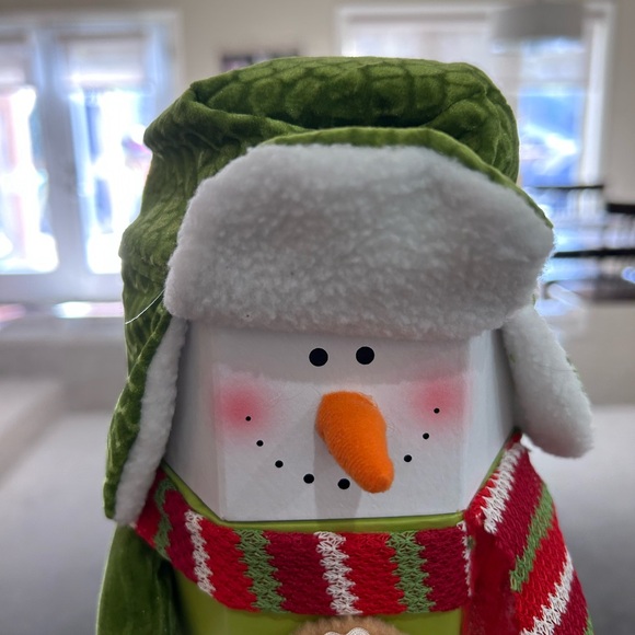Snowman wine carrying container. - Picture 10 of 10